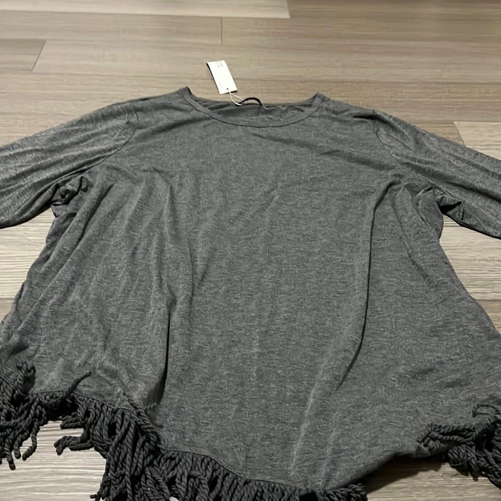BLOOMCHIC top